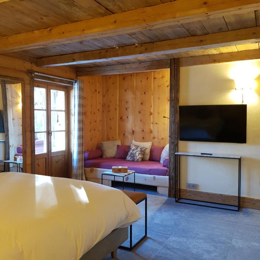 Hotel La Ferme Du Chozal, Chalet De Tradition Отелюс Екстериор снимка