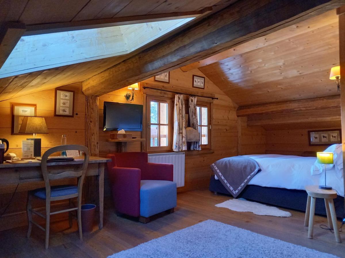 Hotel La Ferme Du Chozal, Chalet De Tradition Отелюс Екстериор снимка