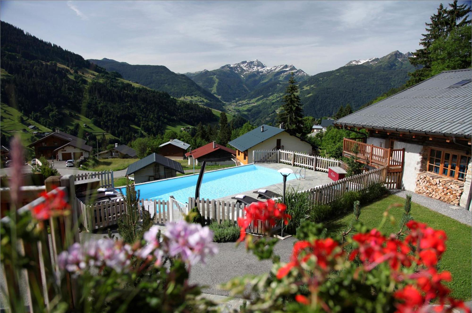 Hotel La Ferme Du Chozal, Chalet De Tradition Отелюс Екстериор снимка
