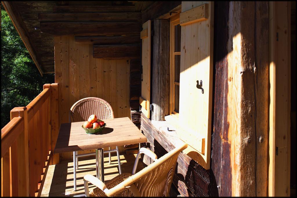 Hotel La Ferme Du Chozal, Chalet De Tradition Отелюс Екстериор снимка